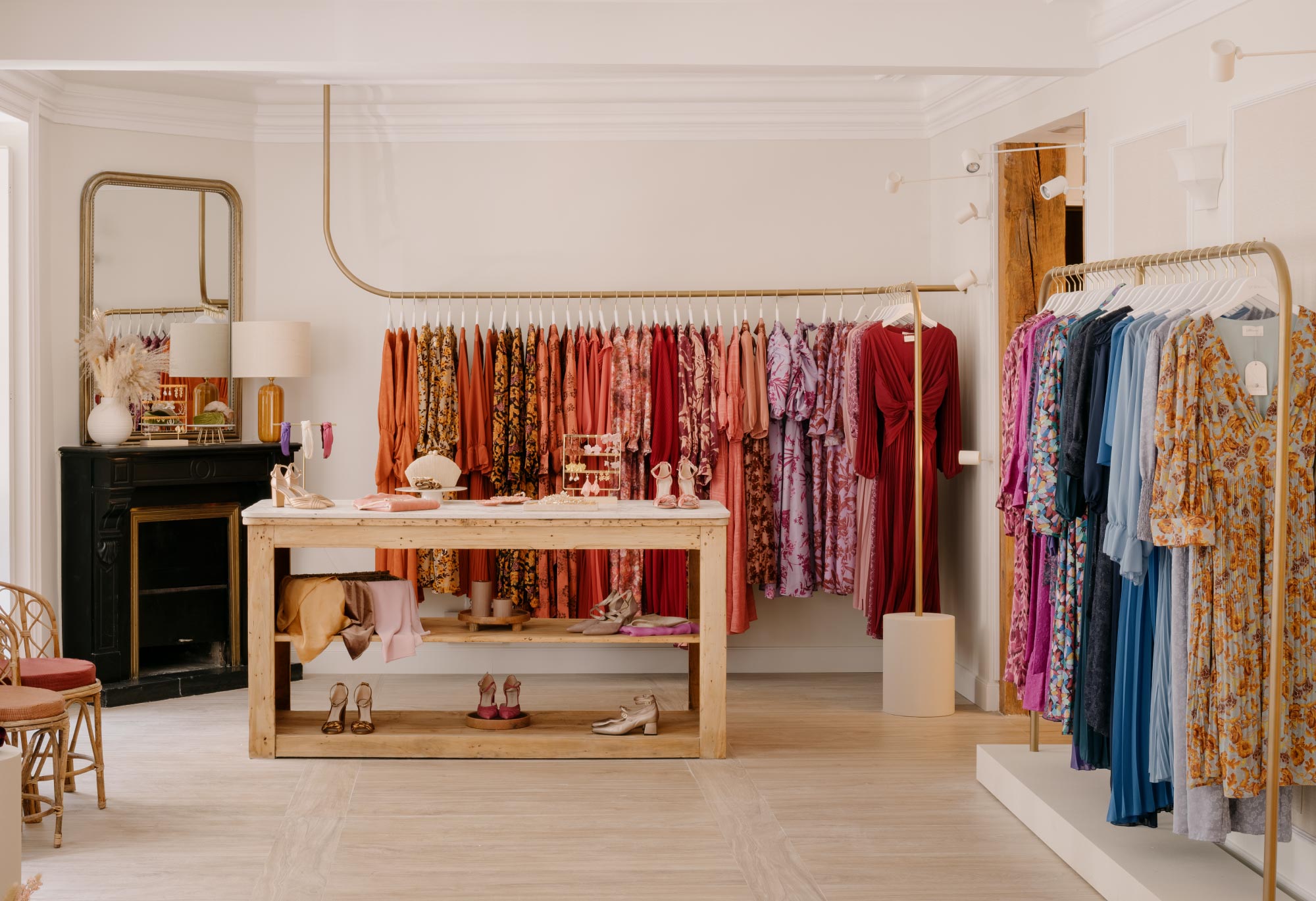 boutique-interior-display